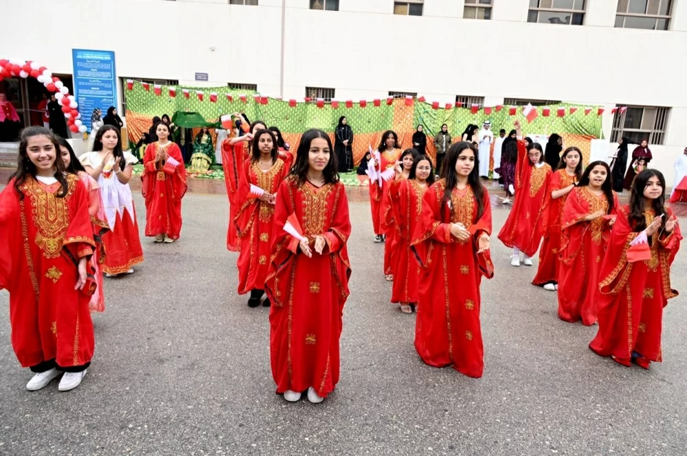 مدرسة النور العالمية تحتفل باليوم الوطني البحريني