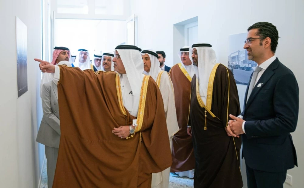ولي العهد رئيس الوزراء يتفضل بتدشين مبنى بلدية المنامة بعد إعادة التأهيل