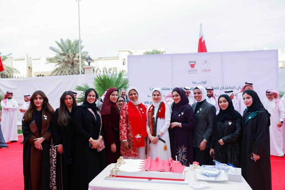 أمانتا "الشورى" و"النواب" تحتفلان بالأعياد الوطنية لمملكة البحرين