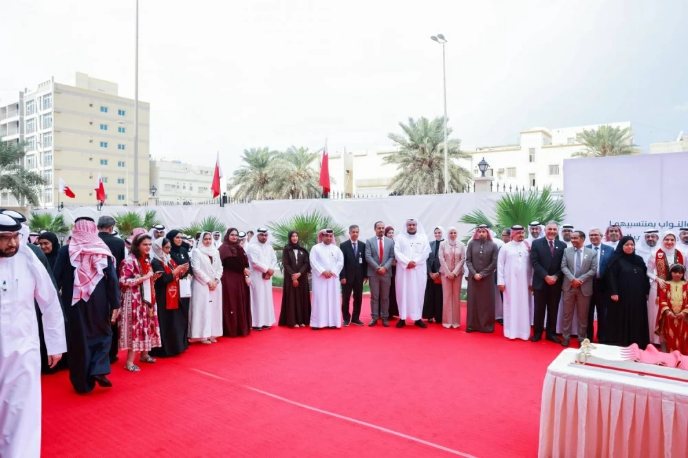 أمانتا "الشورى" و"النواب" تحتفلان بالأعياد الوطنية لمملكة البحرين