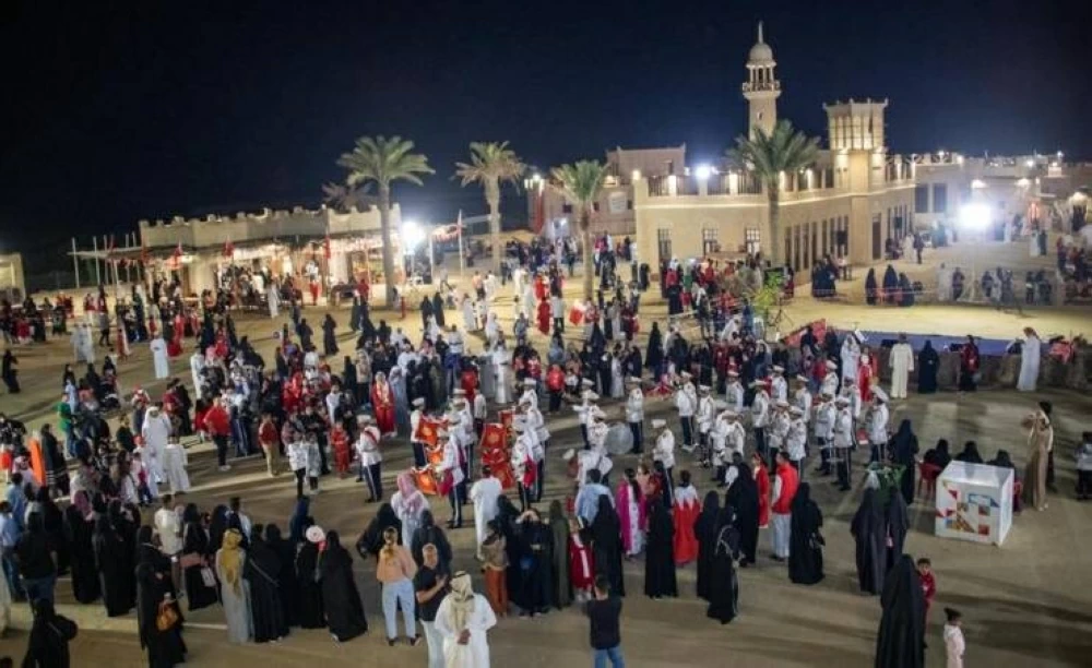 الأعياد الوطنية.. مسيرة وطن يبني المستقبل بمشروع قلبه الإنسان البحريني 