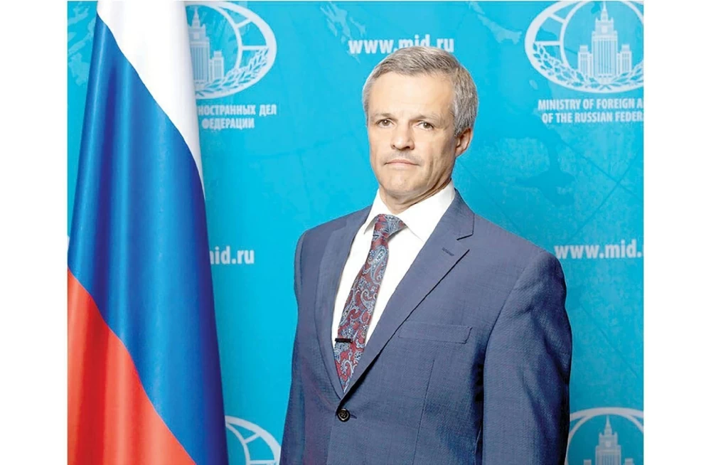 السفير الروسي: البحرين ستكون نموذجاً للاقتداء بإنجازاتها الملهمة 