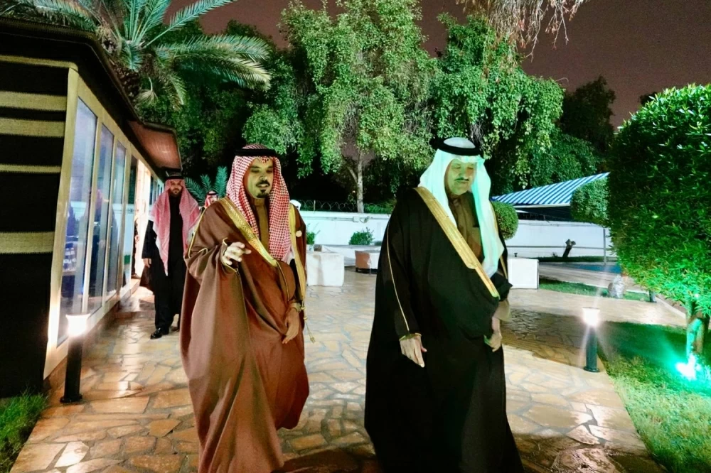 المستشار الخاص لخادم الحرمين الشريفين يقدم التهنئة بمناسبة الأعياد الوطنية لمملكة البحرين