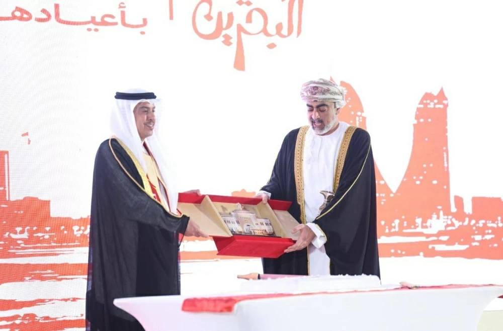 سفارة البحرين لدى سلطنة عُمان تقيم حفل استقبال بمناسبة احتفال المملكة بأعيادها الوطنية