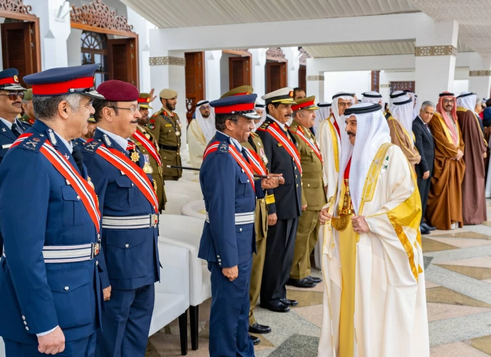 الملك يتفضل فيشمل برعايته الكريمة احتفال مملكة البحرين بأعيادها الوطنية