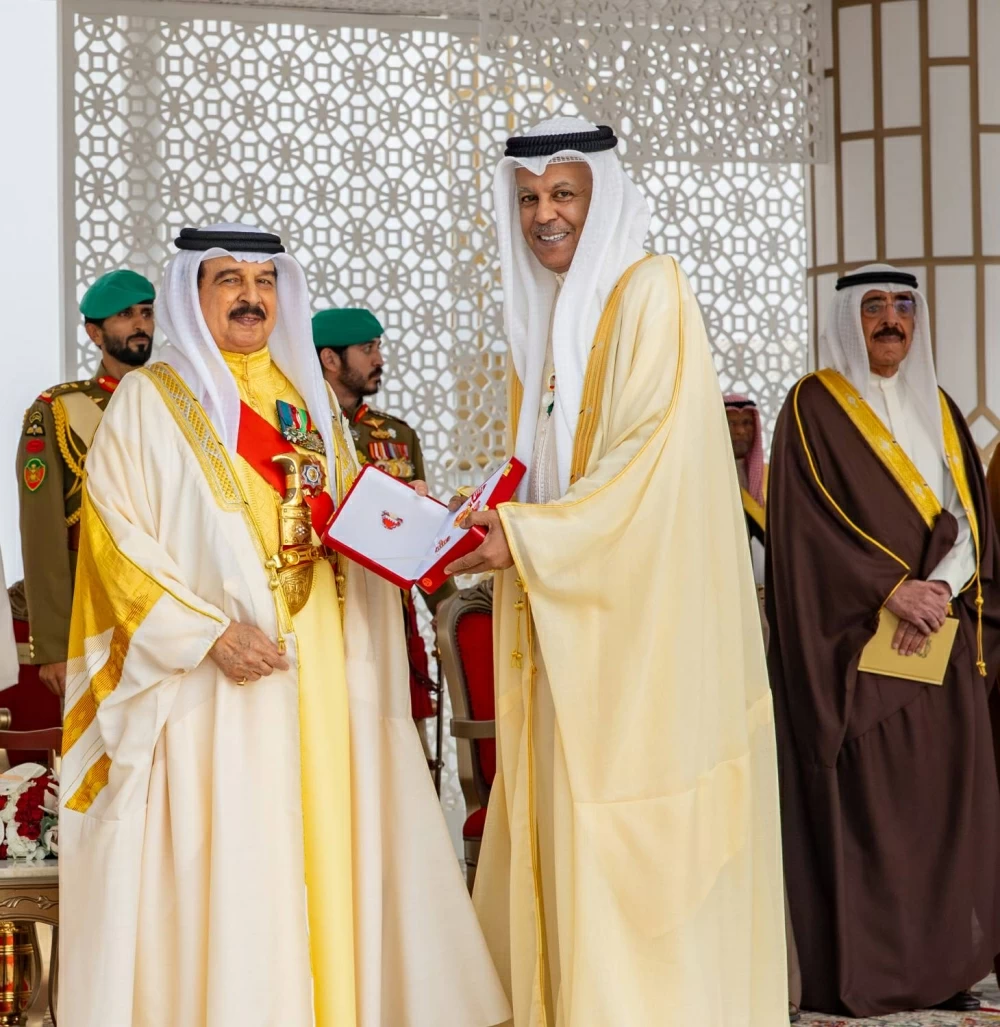 الملك يتفضل فيشمل برعايته الكريمة احتفال مملكة البحرين بأعيادها الوطنية
