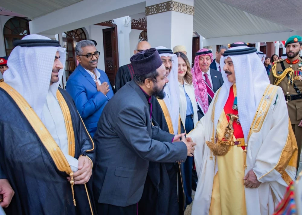 الملك يتفضل فيشمل برعايته الكريمة احتفال مملكة البحرين بأعيادها الوطنية