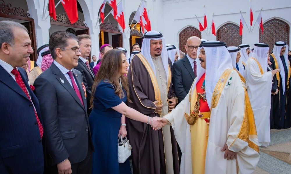 الملك يتفضل فيشمل برعايته الكريمة احتفال مملكة البحرين بأعيادها الوطنية