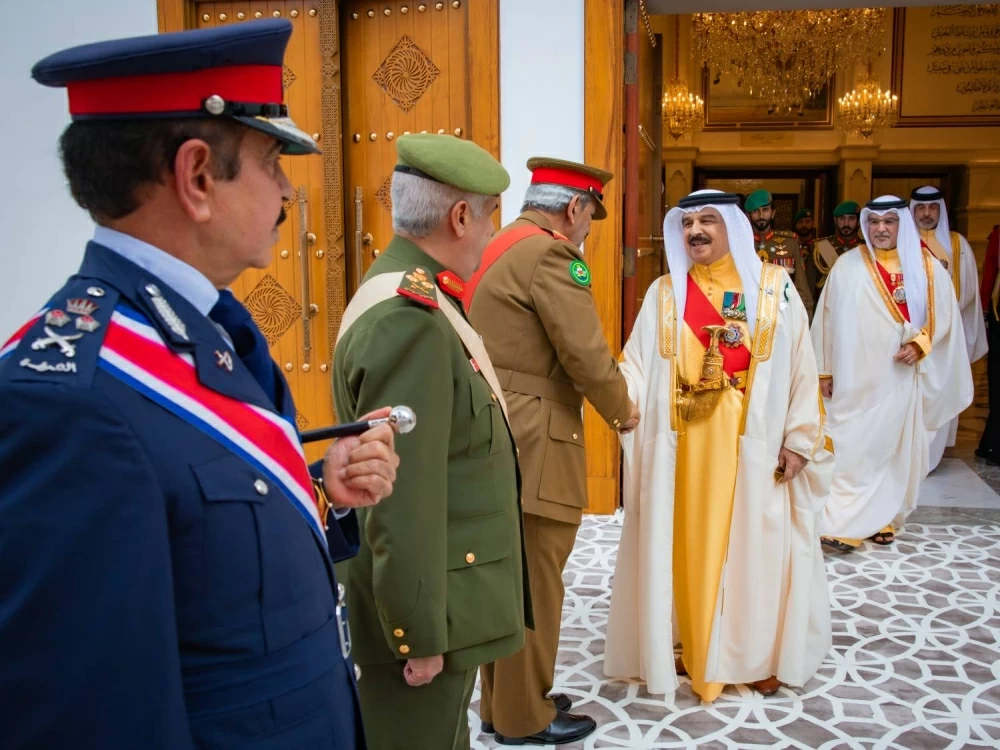 الملك يتفضل فيشمل برعايته الكريمة احتفال مملكة البحرين بأعيادها الوطنية