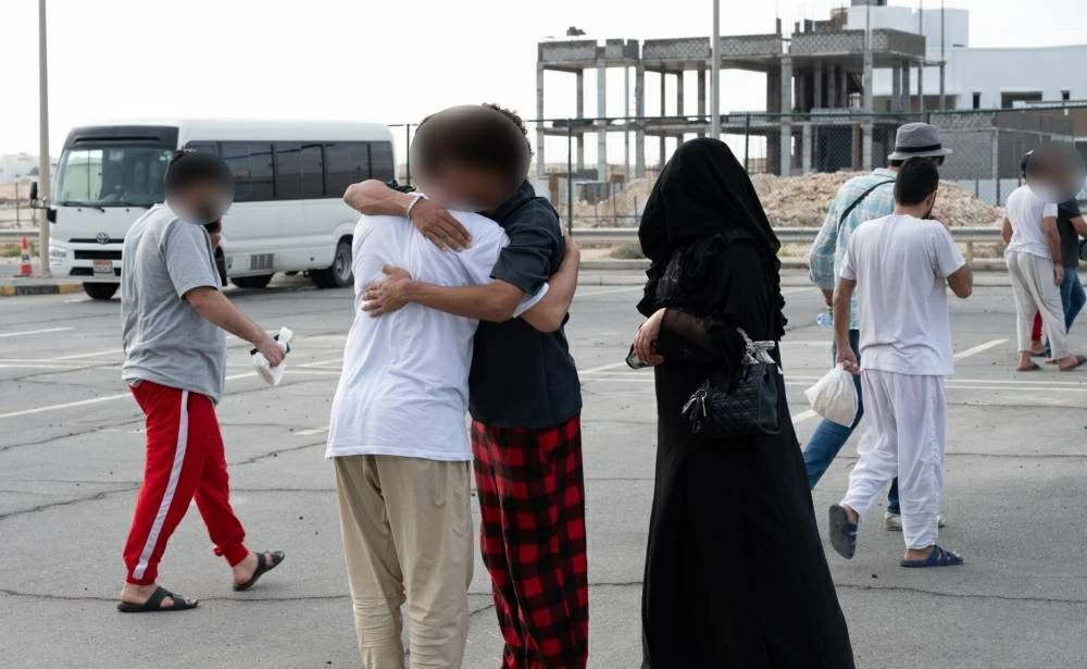 النزلاء المعفو عنهم وأهاليهم: شكراً جلالة الملك المعظم