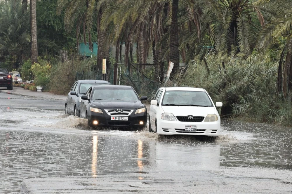 أمطار الخير تنعش احتفالات البحرين بالأعياد الوطنية 