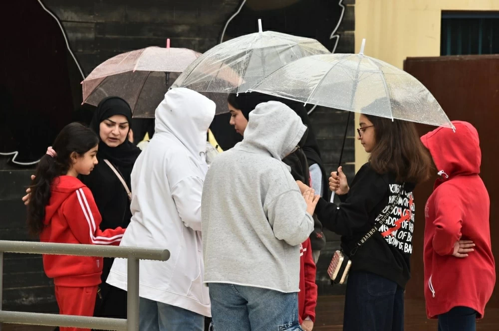 أمطار الخير تنعش احتفالات البحرين بالأعياد الوطنية