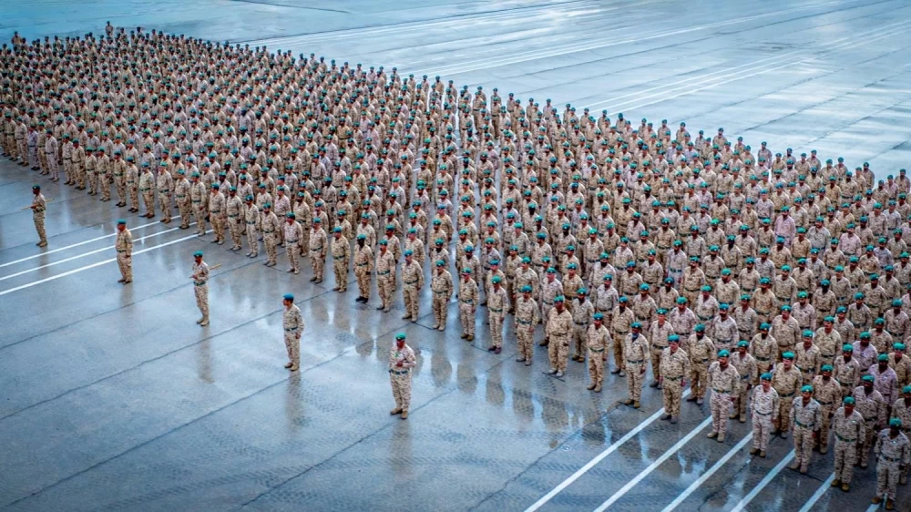 ناصر بن حمد: يوم الشهيد محطة وطنية خالدة نستحضر فيها أسمى معاني التضحية والفداء