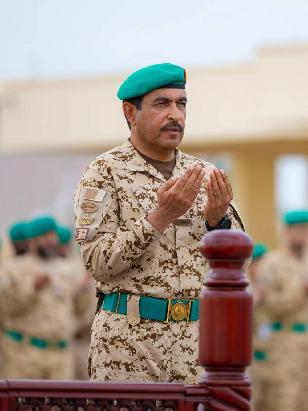 ناصر بن حمد: يوم الشهيد محطة وطنية خالدة نستحضر فيها أسمى معاني التضحية والفداء