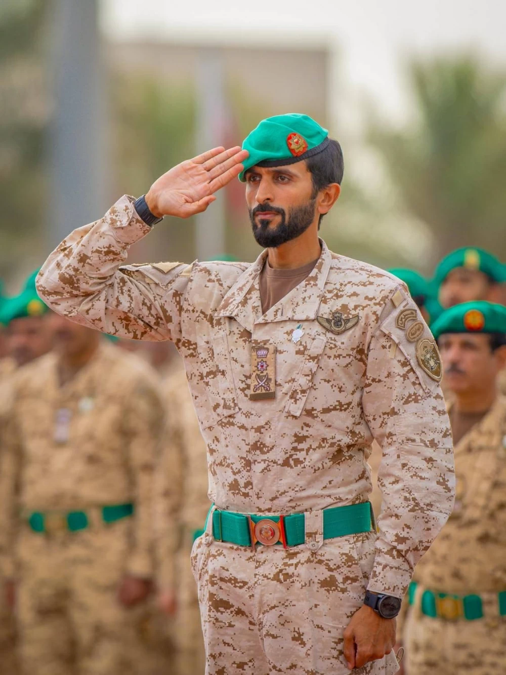 ناصر بن حمد: يوم الشهيد محطة وطنية خالدة نستحضر فيها أسمى معاني التضحية والفداء