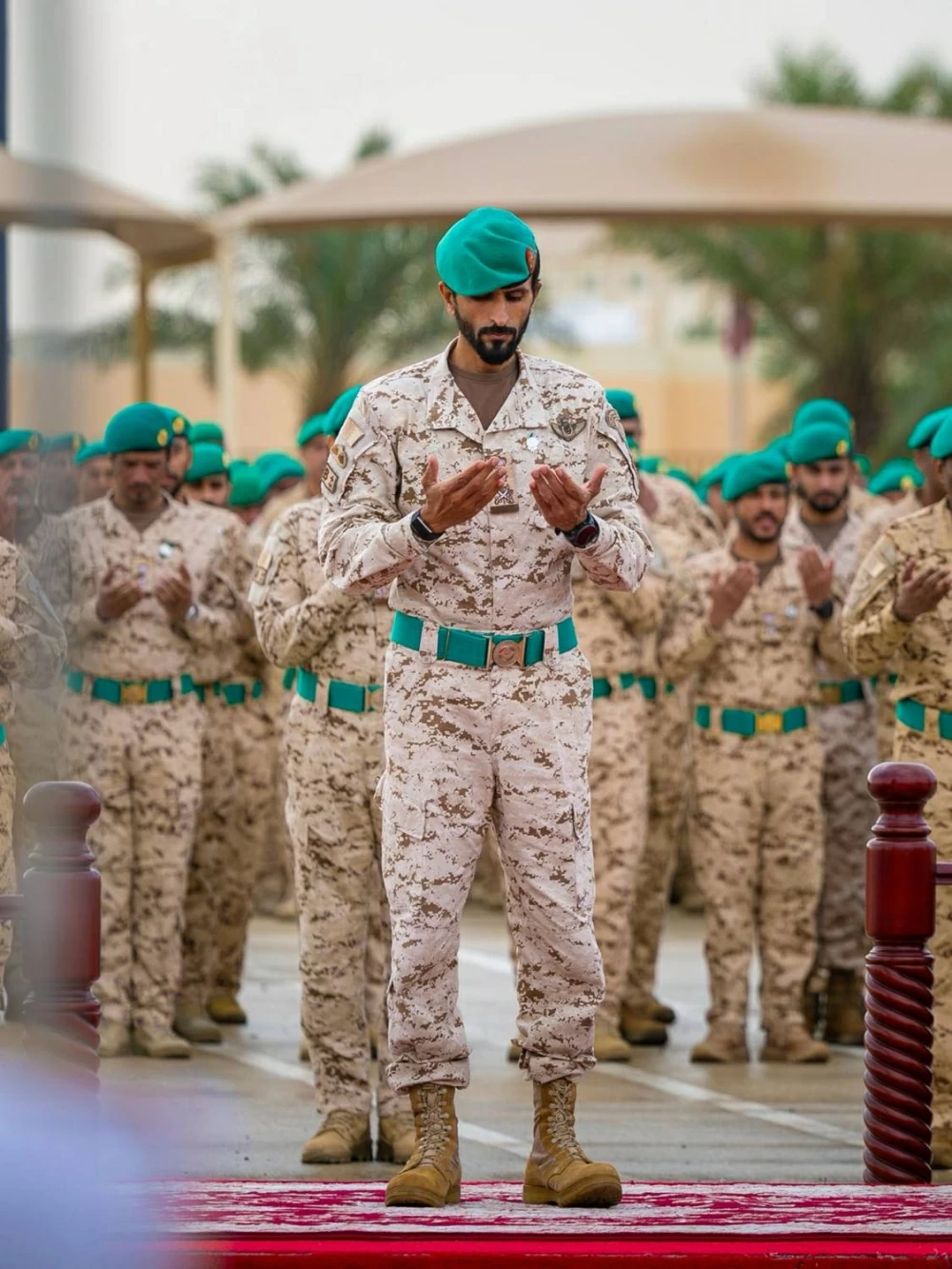 ناصر بن حمد: يوم الشهيد محطة وطنية خالدة نستحضر فيها أسمى معاني التضحية والفداء