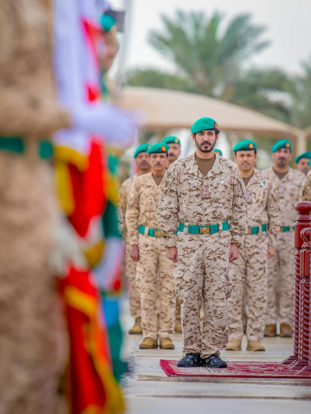 ناصر بن حمد: يوم الشهيد محطة وطنية خالدة نستحضر فيها أسمى معاني التضحية والفداء