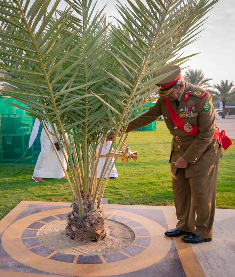 جلالة الملك القائد الأعلى للقوات المسلحة يشمل برعايته الكريمة مراسم يوم الشهيد