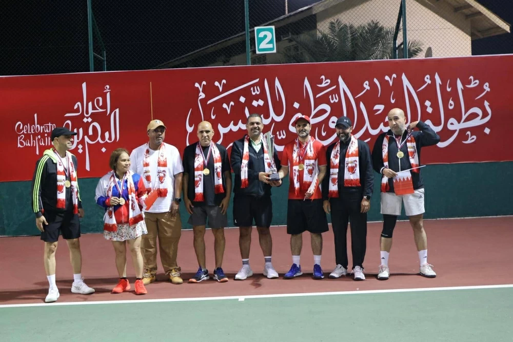 نادي البحرين للتنس يحتفي بالعيد الوطني ببطولة خاصة