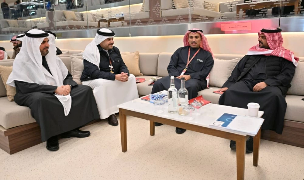 انطلاقة مهرجان العيد الوطني بنادي راشد للفروسية وسط أجواء مميزة