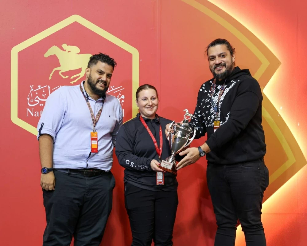 انطلاقة مهرجان العيد الوطني بنادي راشد للفروسية وسط أجواء مميزة