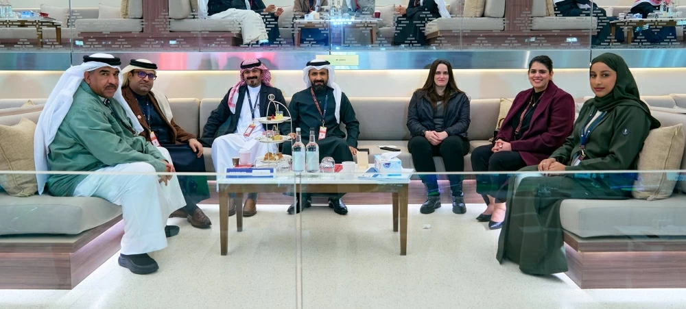 انطلاقة مهرجان العيد الوطني بنادي راشد للفروسية وسط أجواء مميزة