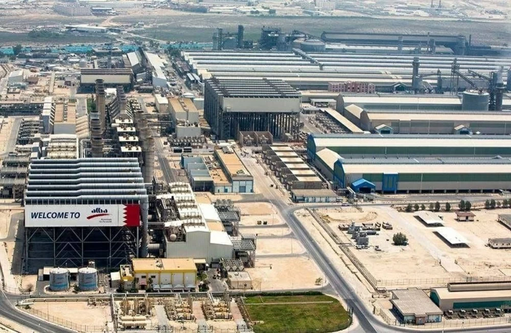 &laquo;ألبا&raquo; تحتوي بأمان حريقًا صناعيًا في أحد محولات تعديل التيار بالشركة