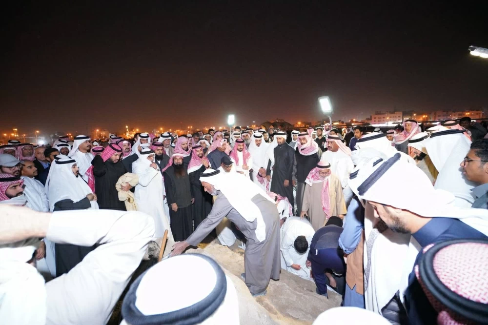 ⁨تشيّيع المربي الفاضل خليفة حسين الشوملي أحد روّاد التعليم في البحرين