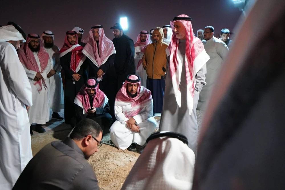 ⁨تشيّيع المربي الفاضل خليفة حسين الشوملي أحد روّاد التعليم في البحرين