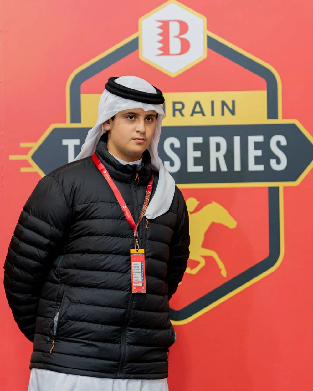 خالد بن حمد وأنجاله يتوجون الفائزين بسباق مهرجان العيد الوطني بنادي راشد