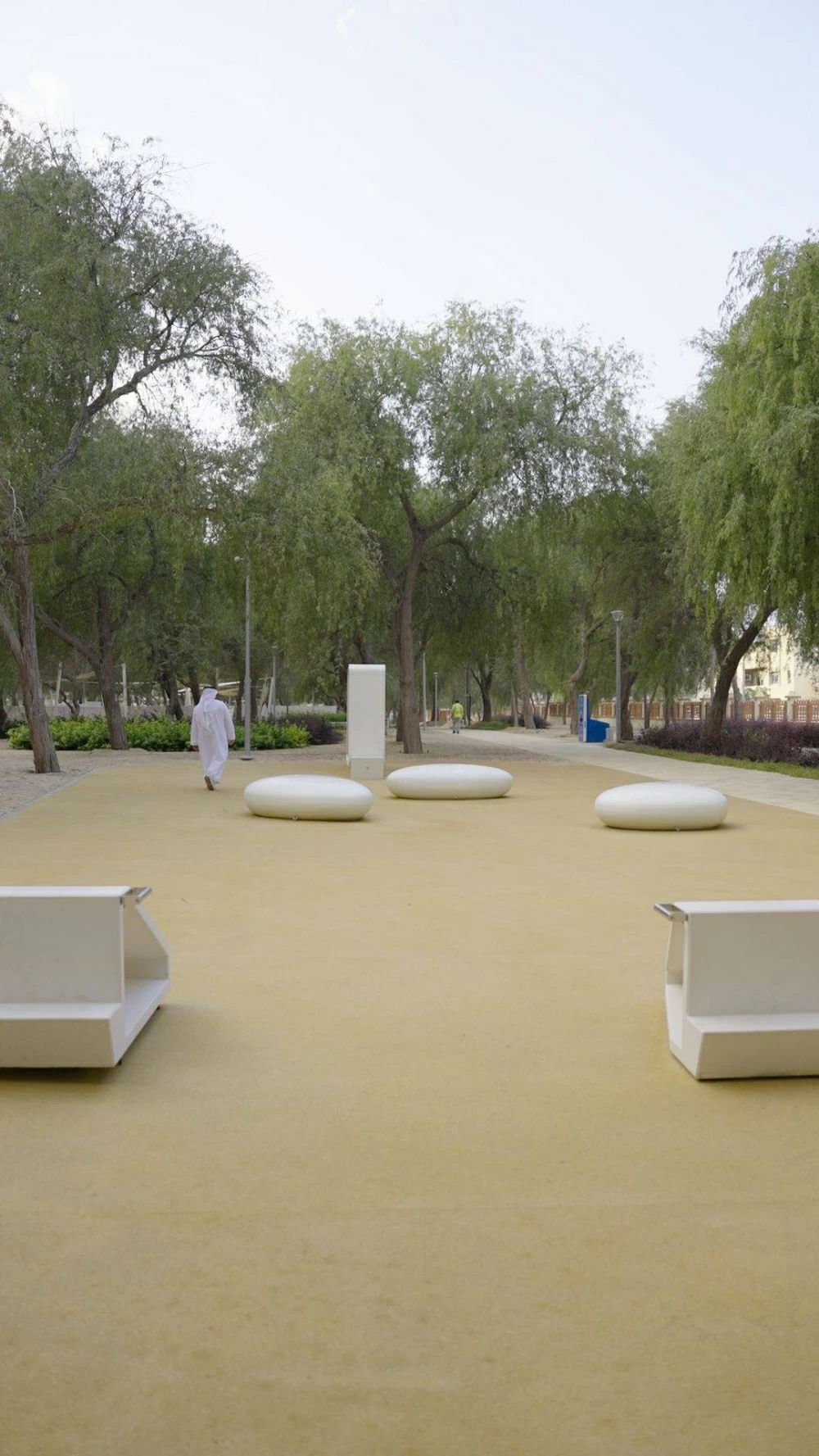 حديقة الملك حمد بن عيسى آل خليفة.. أيقونة أخوية تزين قلب أبوظبي