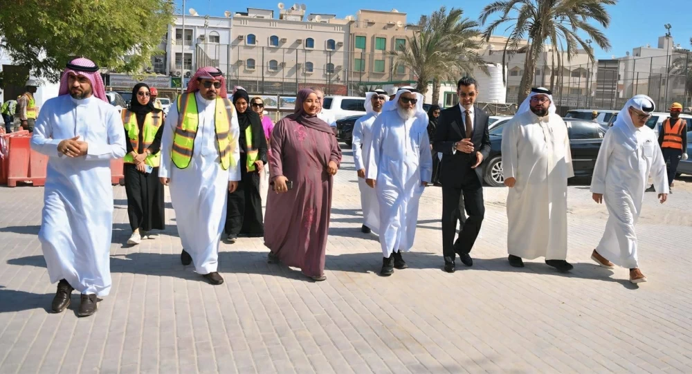 وزير "البلديات": إنجاز 60% من تطوير حديقة الكازينو في المحرق