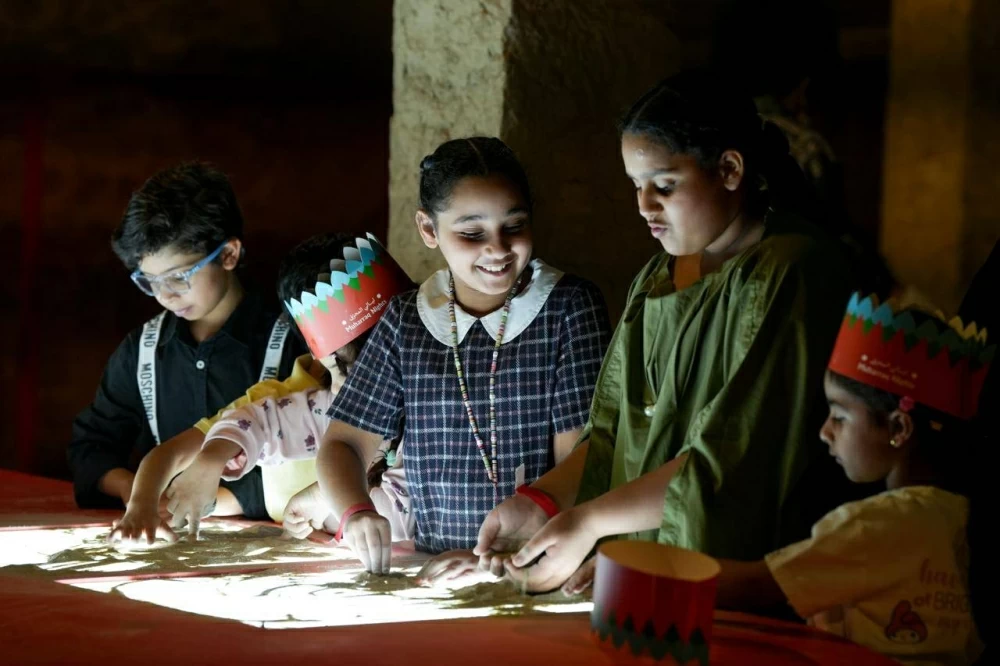 ليالي المحرّق في نسخته الرابعة يقدّم برنامجًا متكاملًا للعائلات والأطفال