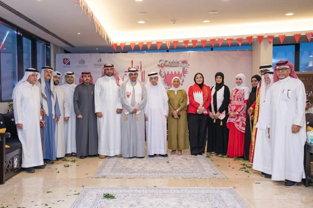 جمعية الكلمة الطيبة وجمعية وطني البحرين تقيمان إحتفالية بمناسبة العيد الوطني وذكرى تولي جلالة الملك المعظم مقاليد الحكم.