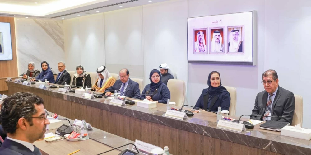 السلطتان التنفيذية والتشريعية تعقدان اجتماعاً مشتركاً حول المبادرات المقترحة لتطوير المالية العامة