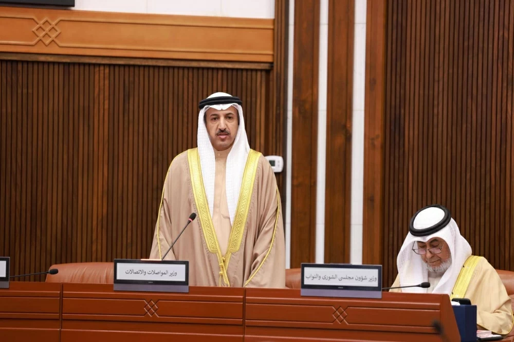 وزير المواصلات: إدارة 260 ألف رحلة جوية في أجواء البحرين بالنصف الأول من 2025 