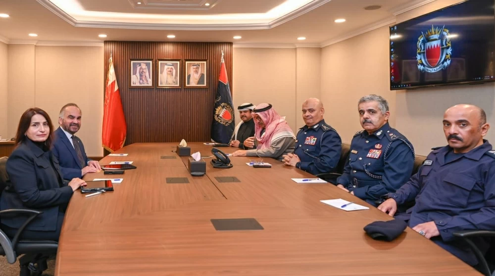 رئيس الشرطة يبحث مع الرئيس التنفيذي لشركة بابكو للتكرير تطوير العمل المشترك