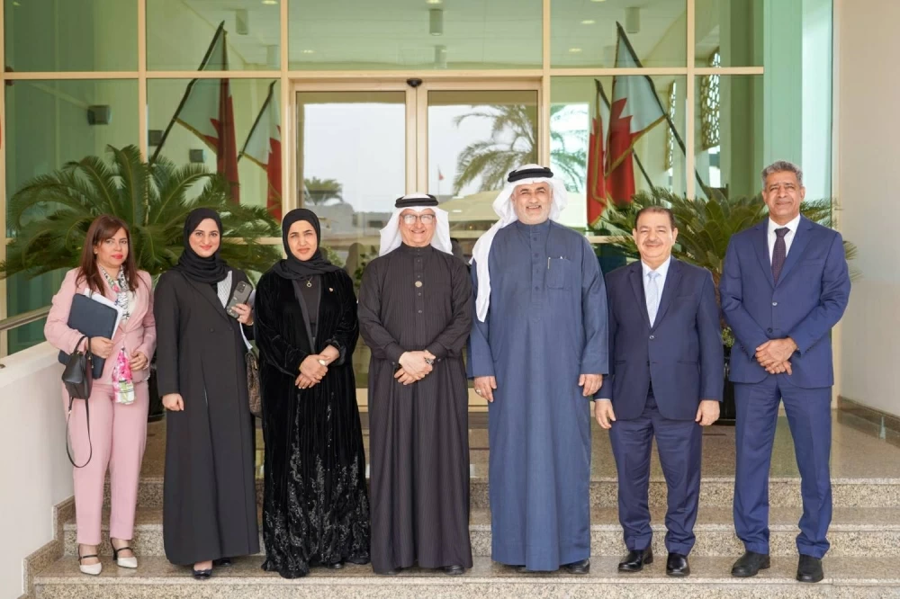 «خدمات النواب» تبحث مع الرئيس التنفيذي للهيئة العامة للرياضة تعديل قانون الجمعيات والأندية الاجتماعية 