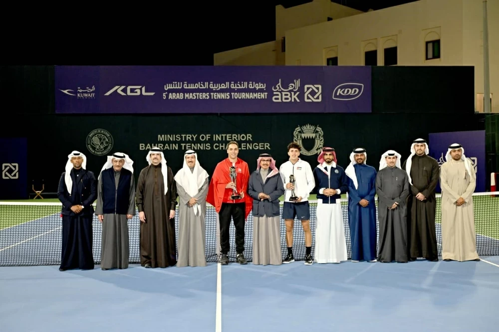 وزير الداخلية يشهد ختام بطولة النخبة العربية للتنس ويشيد بالتميز في التنظيم والأداء الرياضي للاعبين