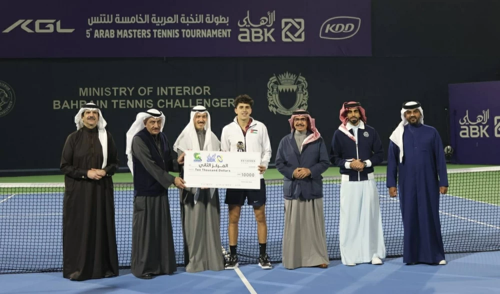 التونسي عزيز الواقع يتوج بلقب &laquo;النخبة العربية الخامسة للتنس&raquo;