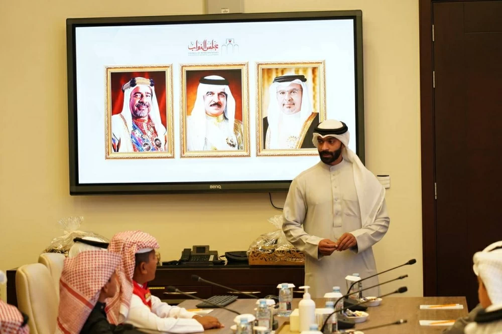 &laquo;أمانة النواب&raquo; تستقبل وفداً من ابتدائية حسان بن ثابت للبنين