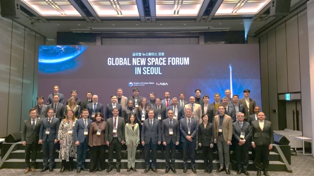 «البحرين للفضاء» تشارك في منتدى عالمي كوري في سيؤول 