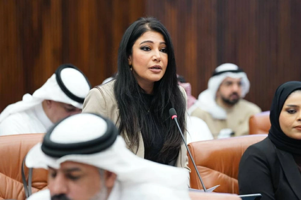 وزير الإعلام: إشراك "الخاص" في "القرية التراثية" قيد الدراسة