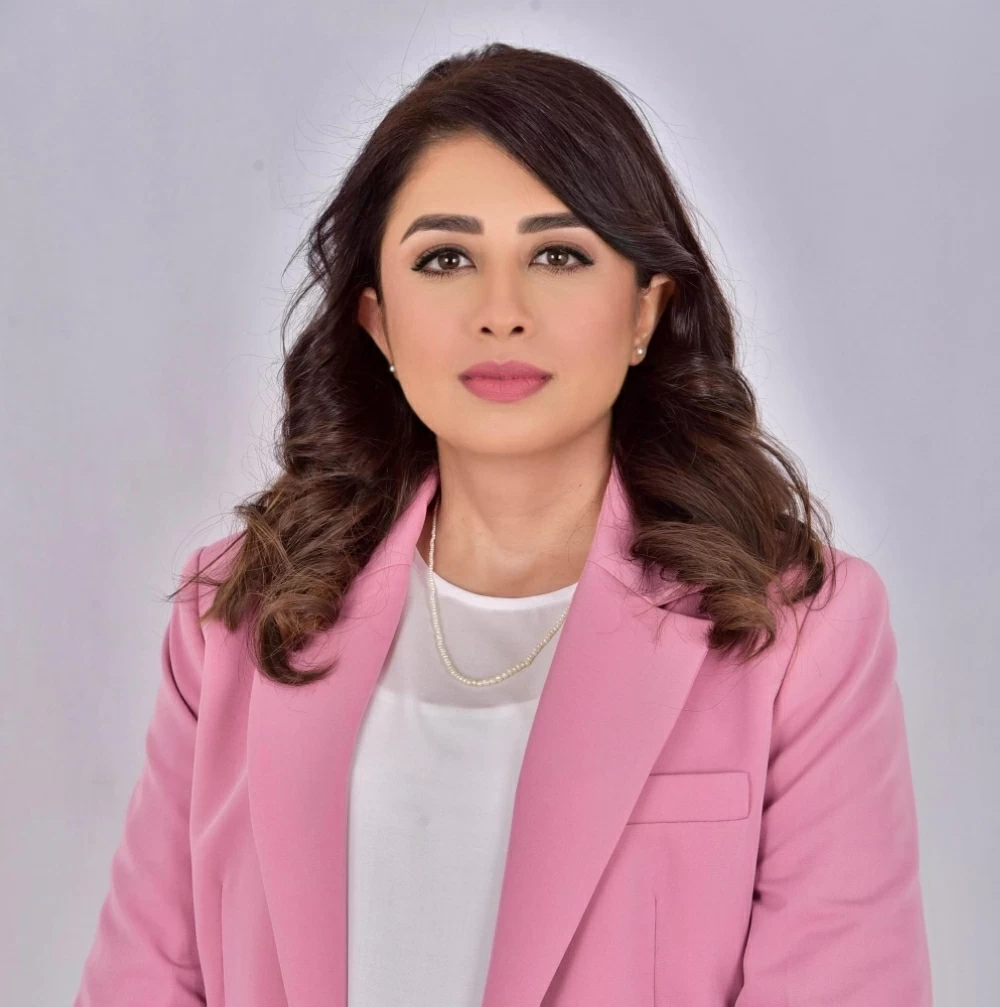 المرأة العاملة وتحديات إحلال الذكاء الاصطناعي 