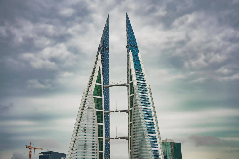 الطقس في البحرين اليوم معتدل نهاراً وبارد نسبياً ليلاً