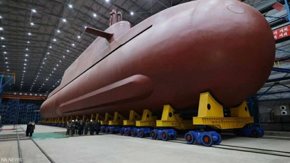 زعيم كوريا الشمالية يتفقد «غواصة هجومية نووية استراتيجية» 