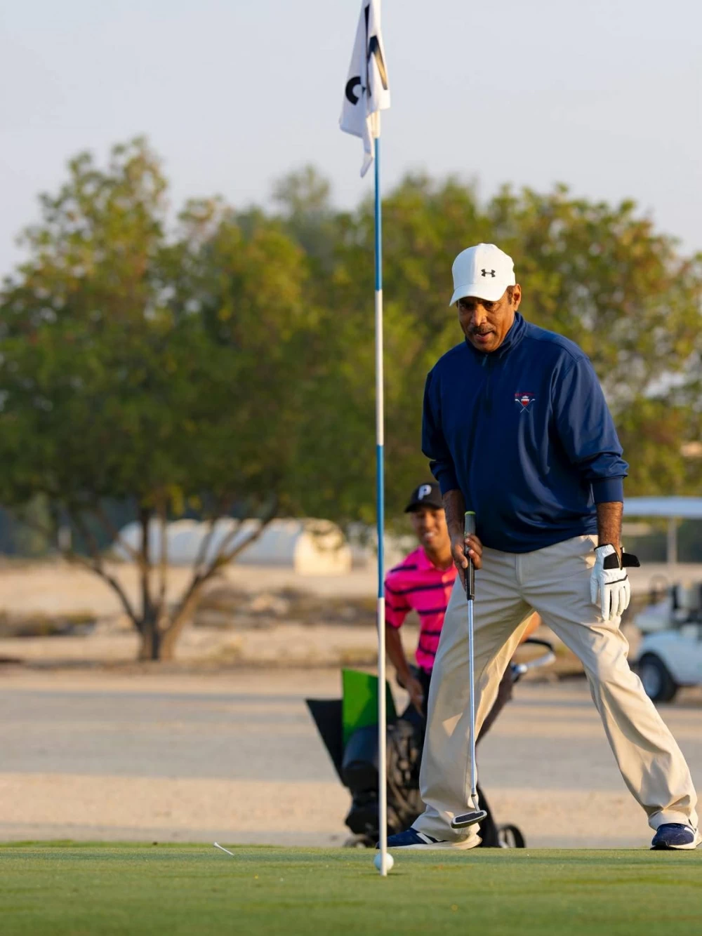 ناصر بن حمد يحرز المركز الأول في بطولة سلاح الجو الملكي للجولف