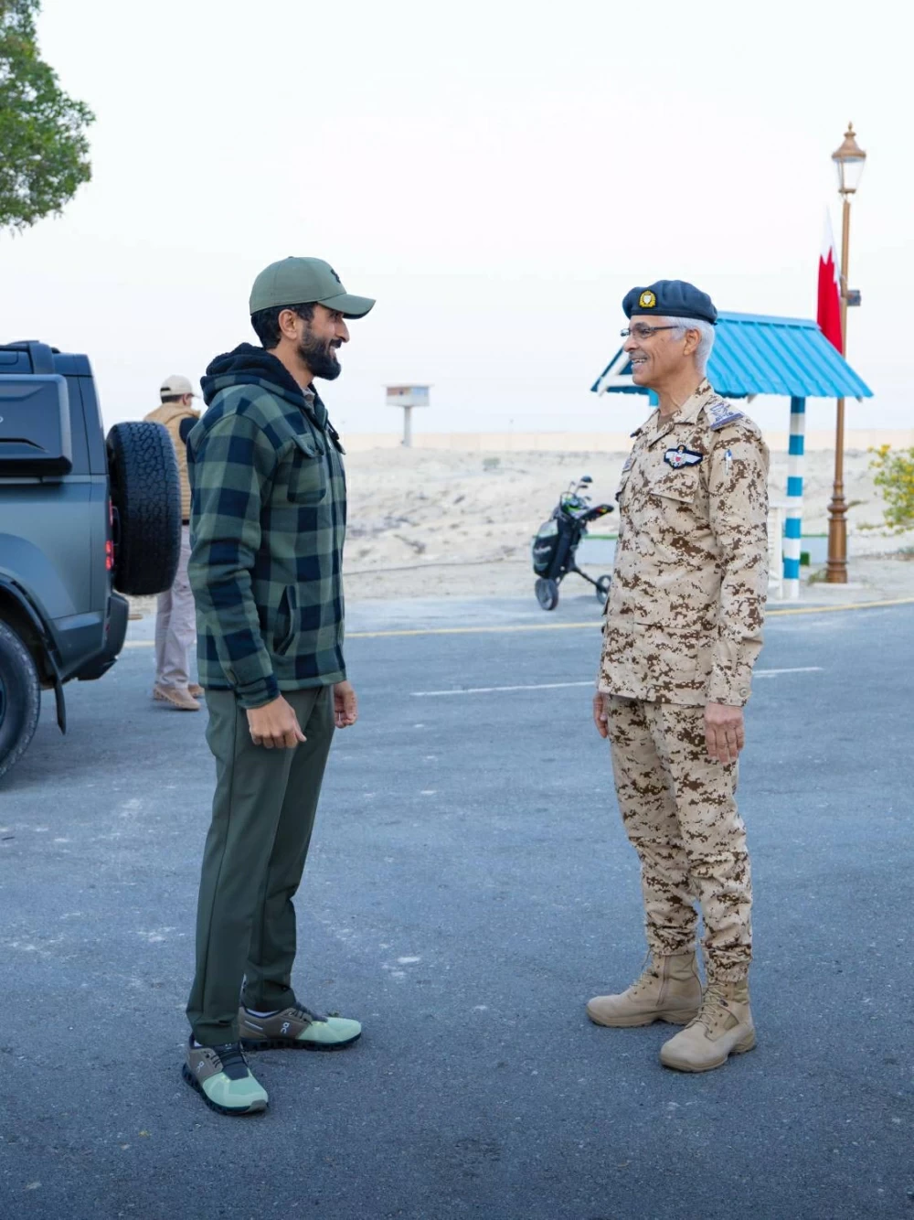 ناصر بن حمد يحرز المركز الأول في بطولة سلاح الجو الملكي للجولف