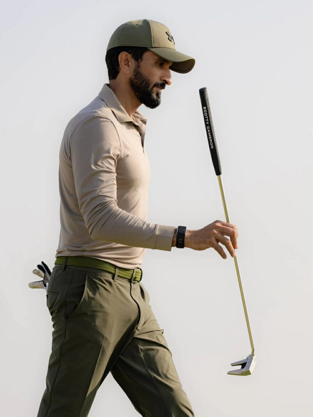 ناصر بن حمد يحرز المركز الأول في بطولة سلاح الجو الملكي للجولف