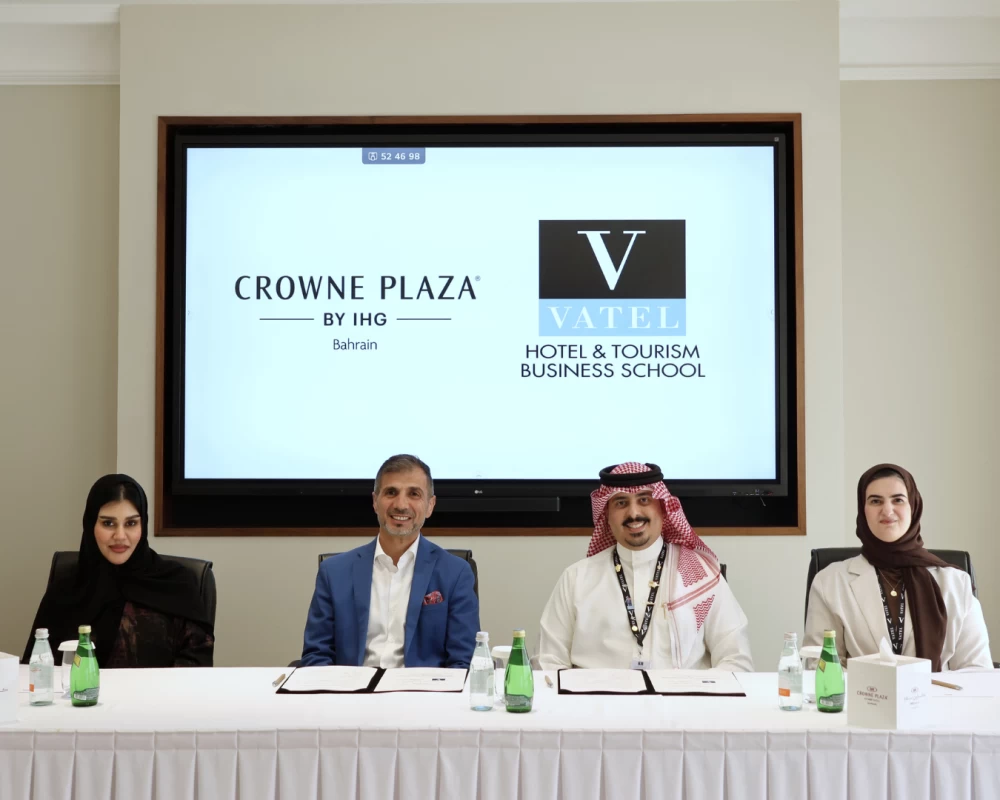 "فاتيل البحرين" وفندق كراون بلازا البحرين يعززان الشراكة لتأهيل الجيل القادم من قادة الضيافة